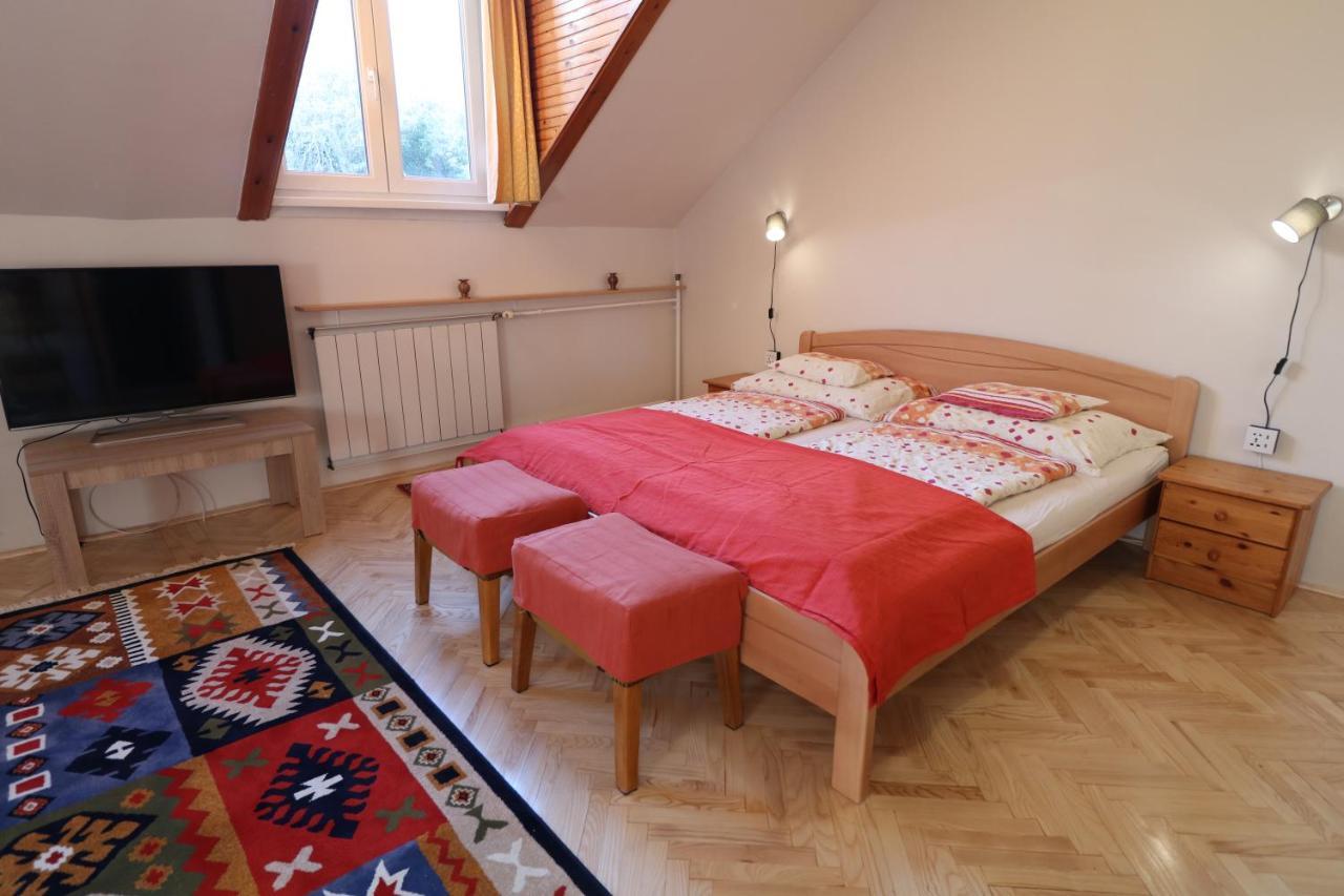 Budavar Bed&Breakfast Budapest Exteriör bild