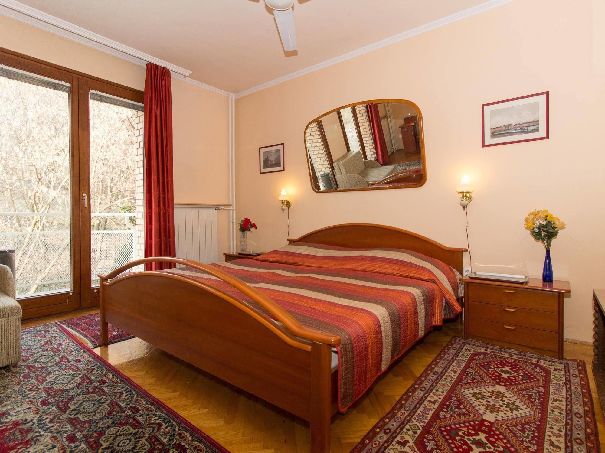 Budavar Bed&Breakfast Budapest Exteriör bild
